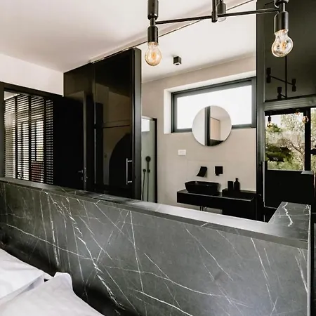 Chic Villa