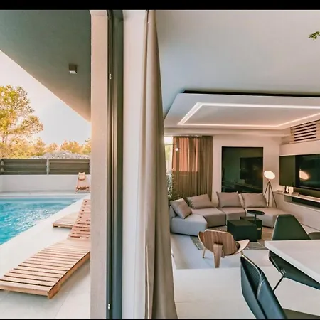 Chic Villa
