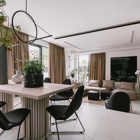 Villa Chic Srima